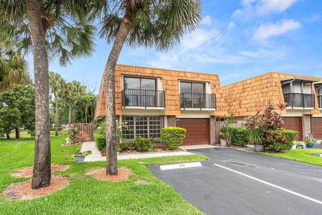 8321 S Coral Circle, North Lauderdale, FL 33068