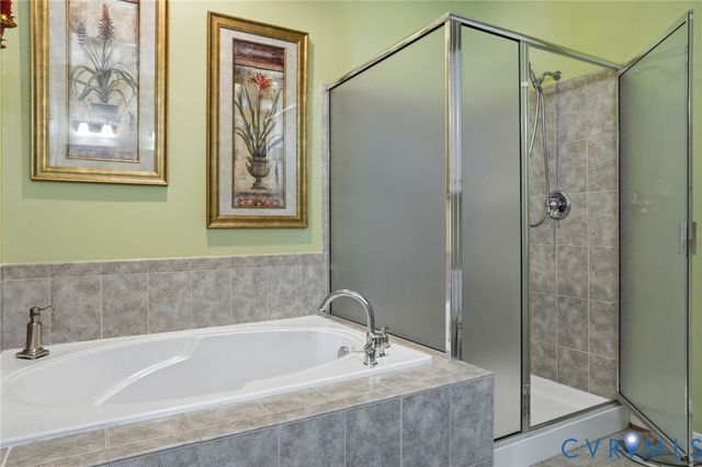 904 Southwinds Dr, Glen Allen, VA 23059