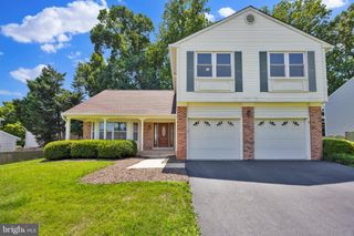 203 MARKWOOD DR, Sterling, VA 20165