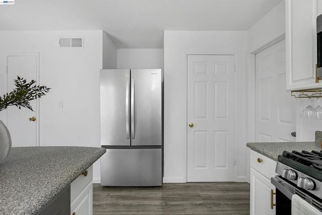 25825 Belhaven St, Hayward, CA 94545