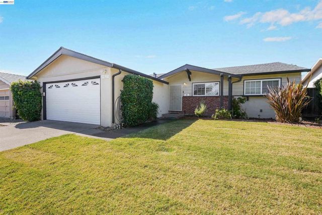 25825 Belhaven St, Hayward, CA 94545