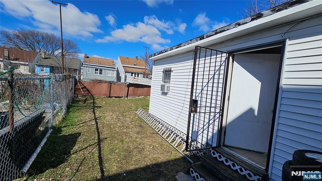 64 State Street, Paterson, NJ 07501