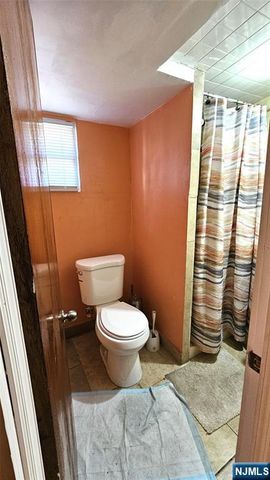 64 State Street, Paterson, NJ 07501