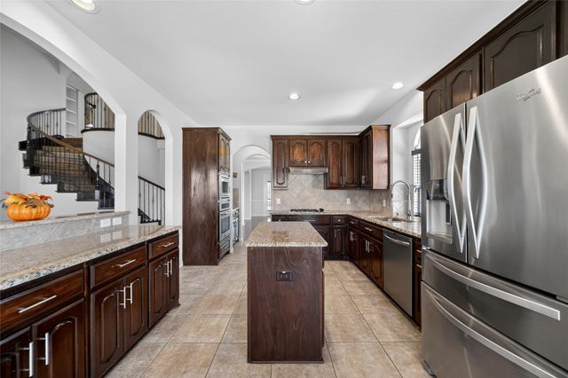 1344 Elise Street, Cedar Hill, TX 75104