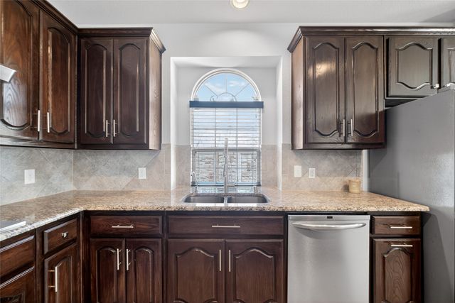 1344 Elise Street, Cedar Hill, TX 75104