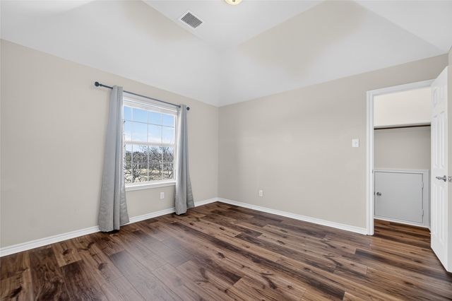 1344 Elise Street, Cedar Hill, TX 75104