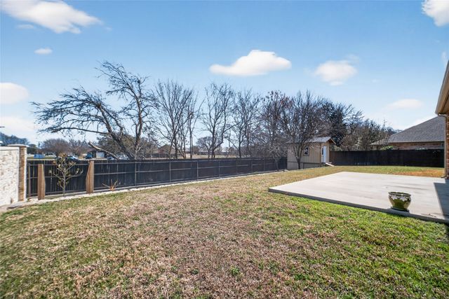1344 Elise Street, Cedar Hill, TX 75104