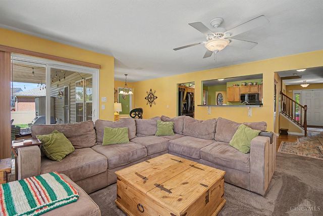 327 Rawling Drive, Harrison, OH 45030
