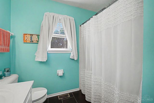 327 Rawling Drive, Harrison, OH 45030
