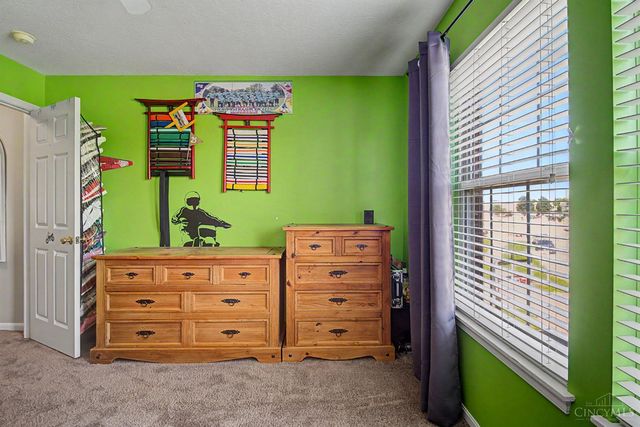 327 Rawling Drive, Harrison, OH 45030