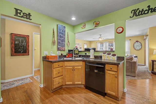 327 Rawling Drive, Harrison, OH 45030