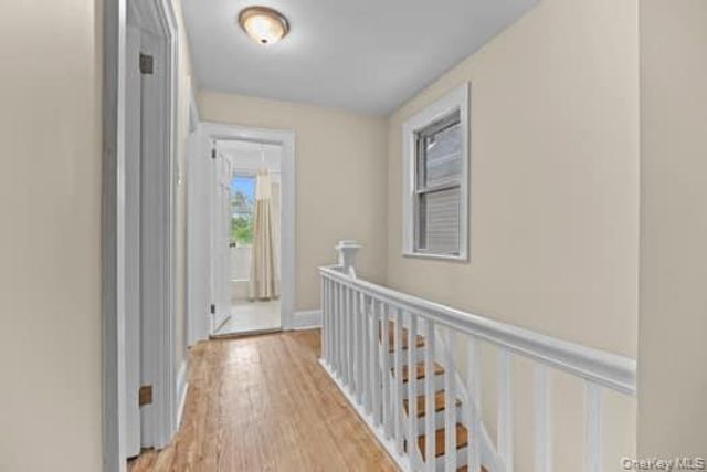 10257 189th Street, Hollis, NY 11423