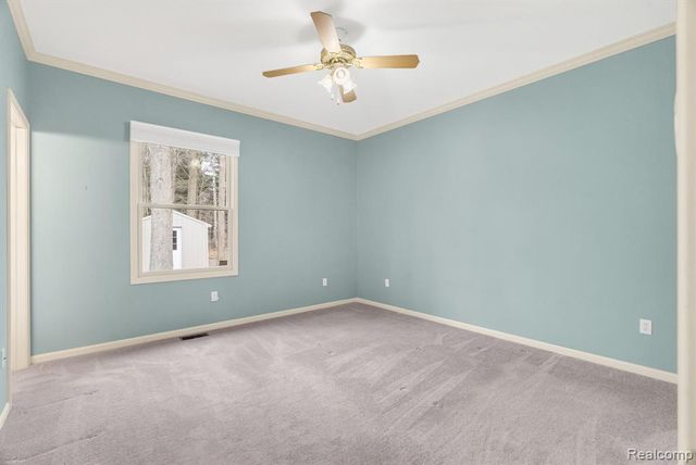 4039 Stoney Creek Drive, Fort Gratiot, MI 48059