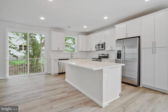 83 CATALPA DR, North East, MD 21901