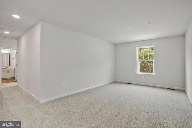 83 CATALPA DR, North East, MD 21901