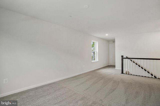 83 CATALPA DR, North East, MD 21901