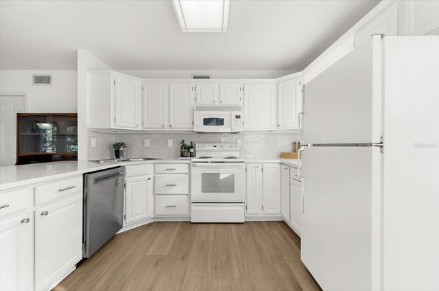 408 GEORGIA AVENUE, Crystal Beach, FL 34681