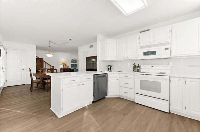 408 GEORGIA AVENUE, Crystal Beach, FL 34681