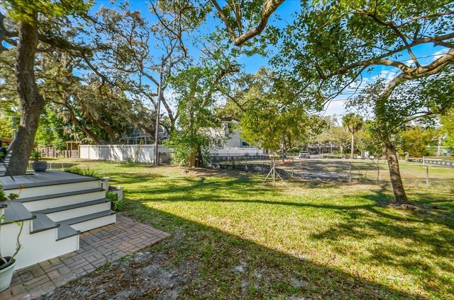 408 GEORGIA AVENUE, Crystal Beach, FL 34681