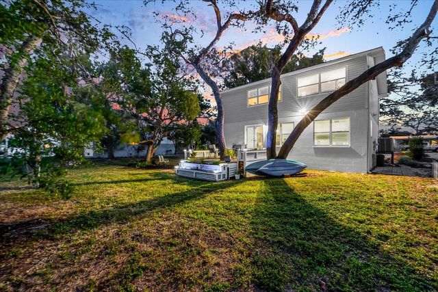 408 GEORGIA AVENUE, Crystal Beach, FL 34681