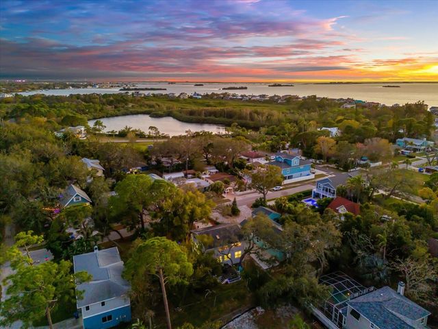 408 GEORGIA AVENUE, Crystal Beach, FL 34681