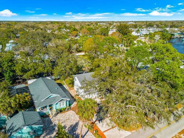 408 GEORGIA AVENUE, Crystal Beach, FL 34681