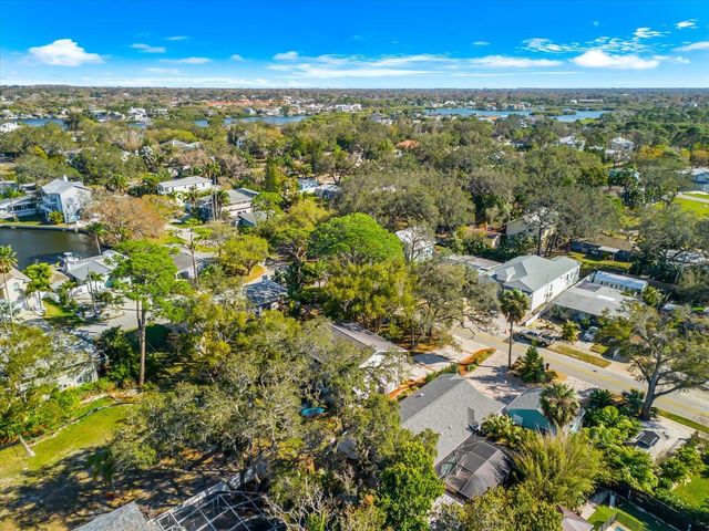 408 GEORGIA AVENUE, Crystal Beach, FL 34681