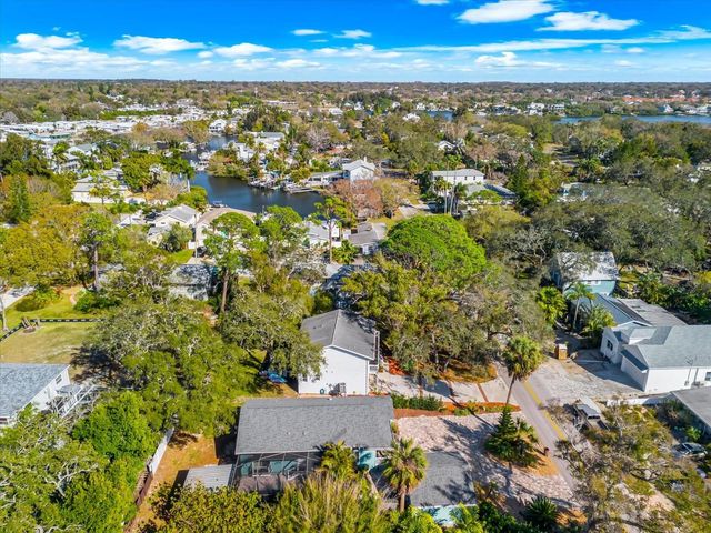 408 GEORGIA AVENUE, Crystal Beach, FL 34681