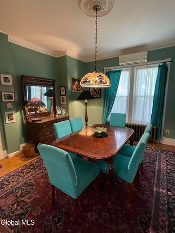 52 S Allen Street, Albany, NY 12208