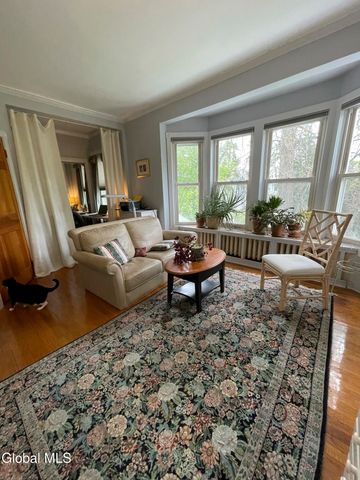 52 S Allen Street, Albany, NY 12208