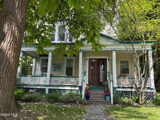 52 S Allen Street, Albany, NY 12208