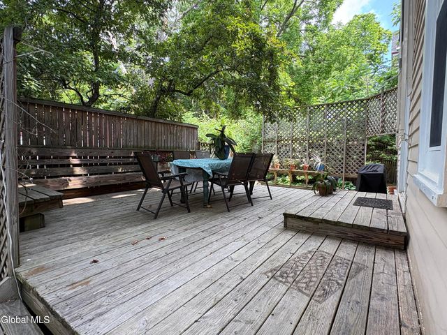 52 S Allen Street, Albany, NY 12208