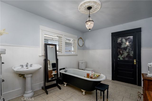 6222 Friends, Whittier, CA 90601