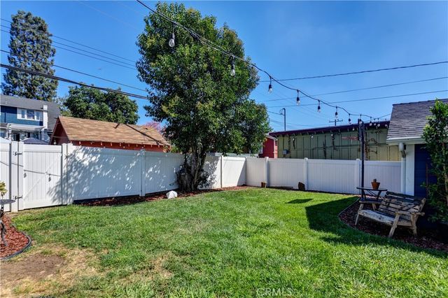 6222 Friends, Whittier, CA 90601
