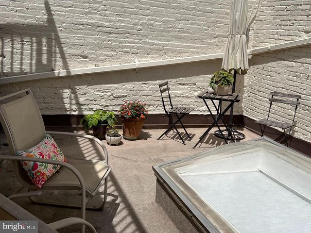 728 S WOLFE ST, Baltimore, MD 21231