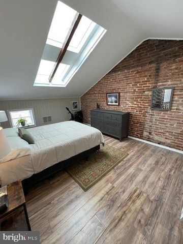 728 S WOLFE ST, Baltimore, MD 21231