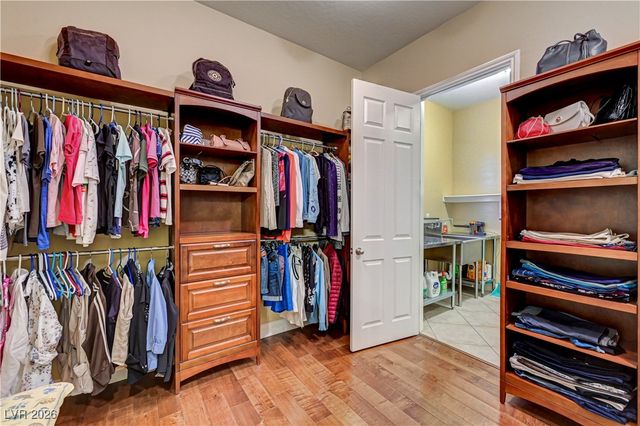 4260 Helena Cove Court, Las Vegas, NV 89129