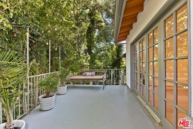 7586 Woodrow Wilson Drive, Los Angeles, CA 90046