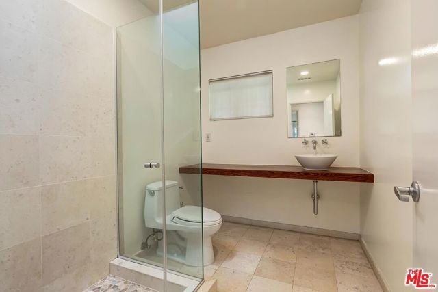 7586 Woodrow Wilson Drive, Los Angeles, CA 90046