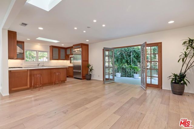 7586 Woodrow Wilson Drive, Los Angeles, CA 90046