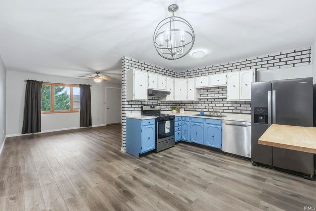 7619 Worth Drive, Fort Wayne, IN 46819