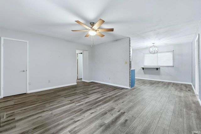 7619 Worth Drive, Fort Wayne, IN 46819