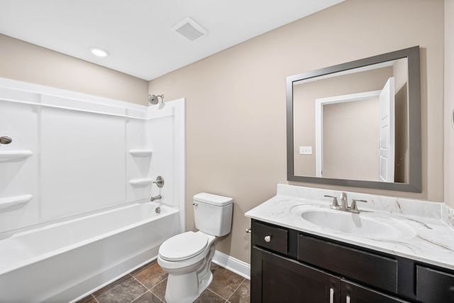 167 Arkansas Ave, Oak Grove, KY 42262