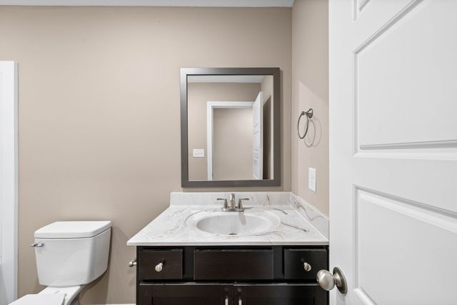 167 Arkansas Ave, Oak Grove, KY 42262