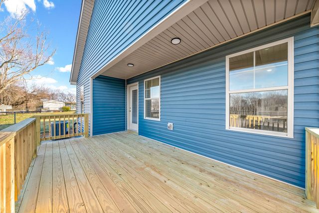 167 Arkansas Ave, Oak Grove, KY 42262