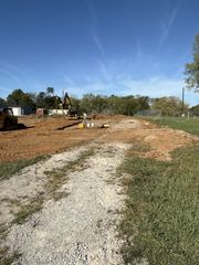 167 Arkansas Ave, Oak Grove, KY 42262