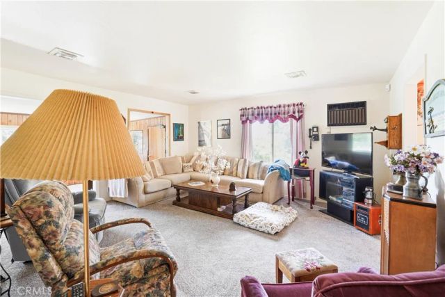 70 Barbara, Glenhaven, CA 95443