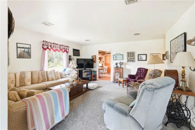 70 Barbara, Glenhaven, CA 95443