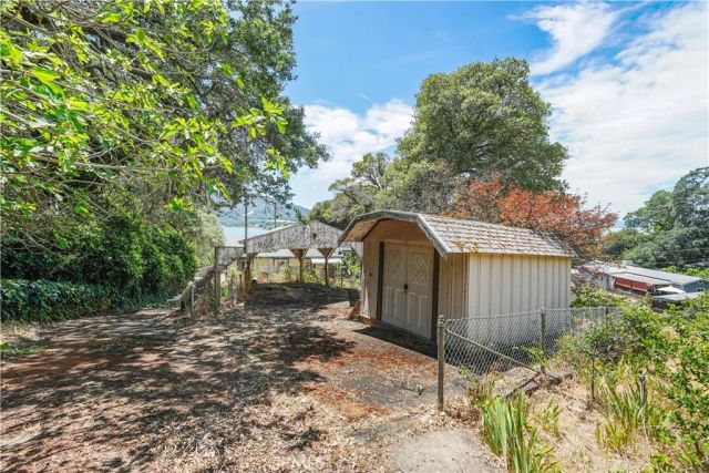70 Barbara, Glenhaven, CA 95443
