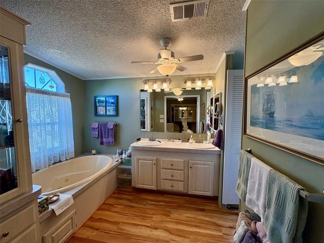 6600 SCENIC POINT DRIVE SE, Winter Haven, FL 33884